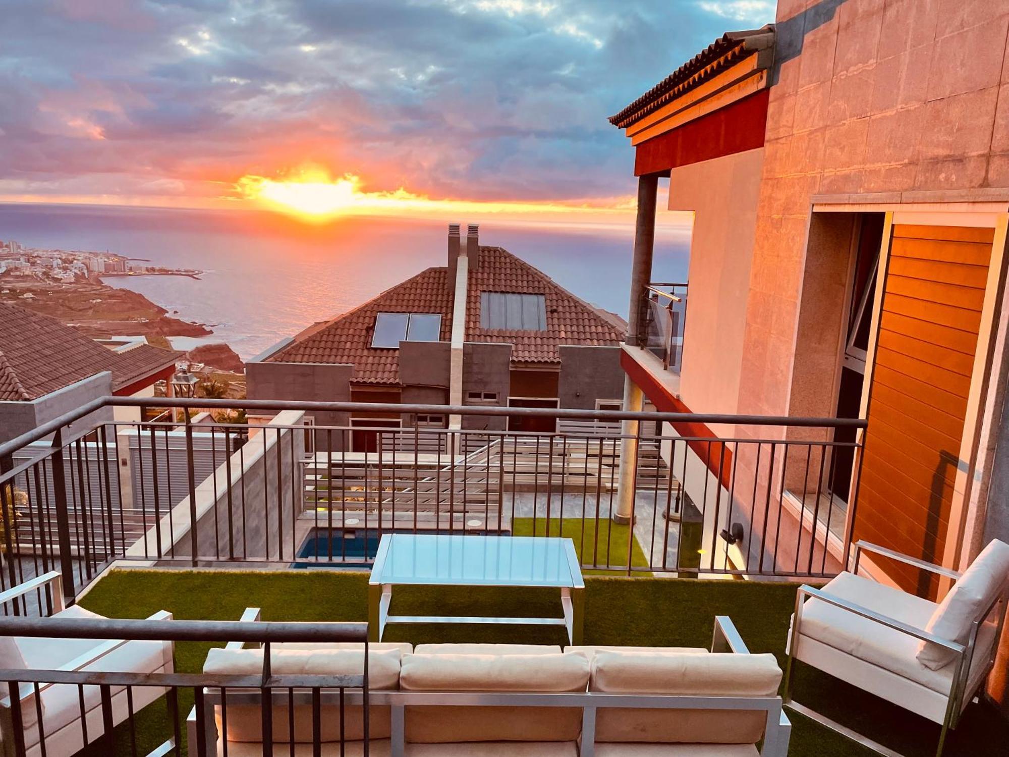 Villa Entera - Incredible Price Luxury Villa Puerto De La Cruz Santa Ursula  Exterior photo